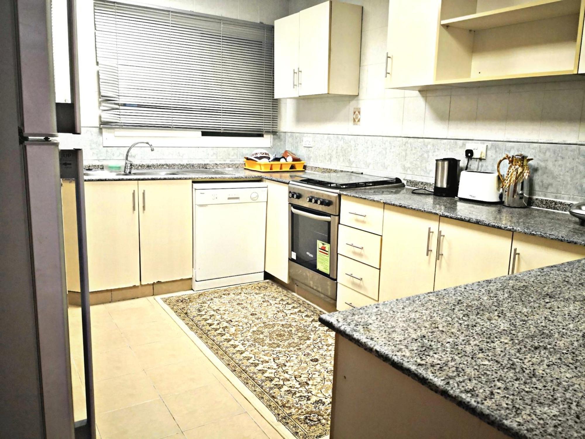 High Residency. Well Furnished & Spacious Apartment Mascate Extérieur photo